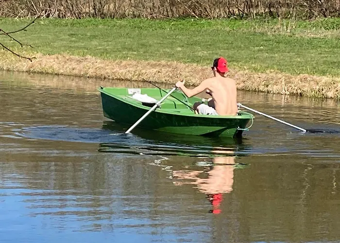 펜션 Anni Saunamaja Meeliku